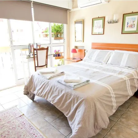 Attractive In Excellent Location Διαμέρισμα Benalmádena